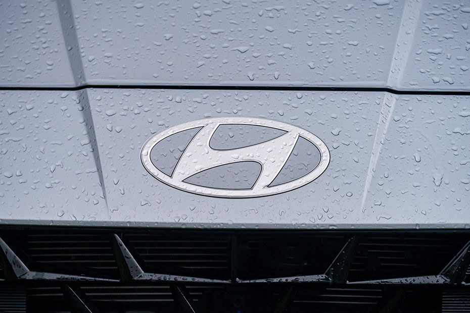 i20 Gallery Image