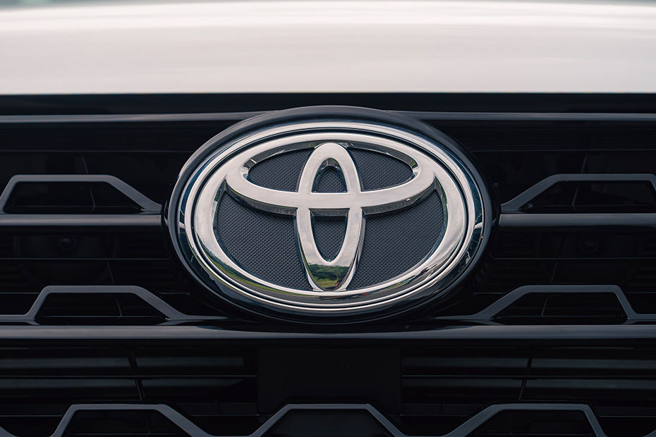 Fortuner Gallery Image