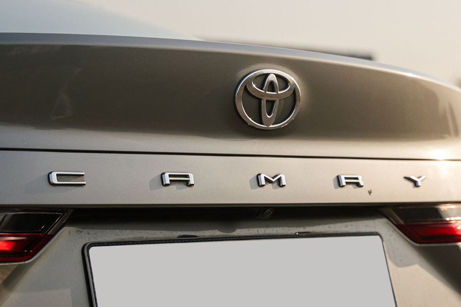 Camry Gallery Image