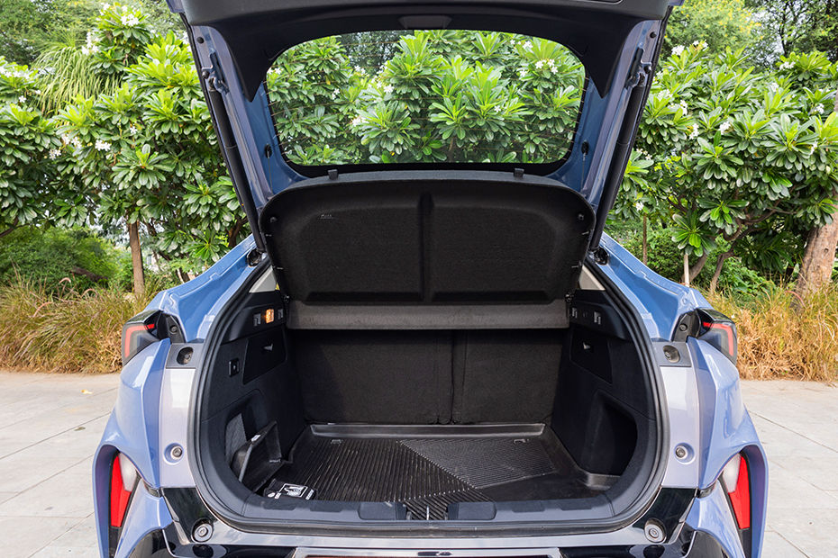 Curvv EV Gallery Image