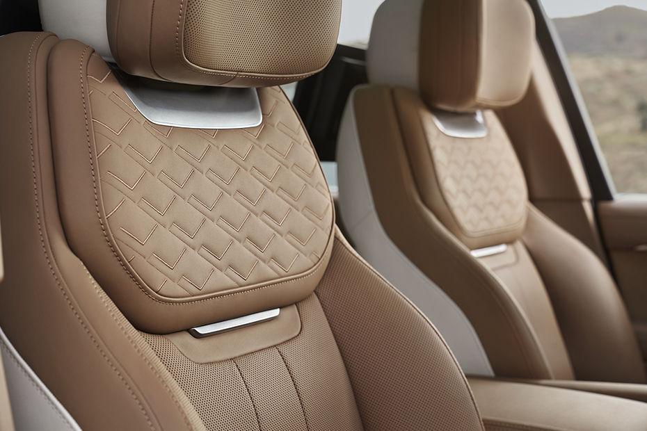 Range Rover Gallery Image