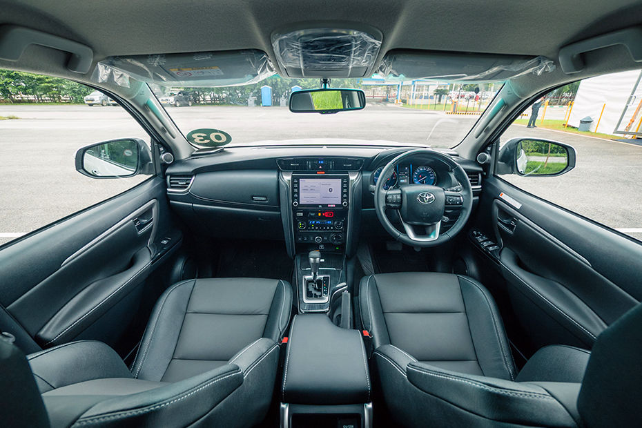 Fortuner Gallery Image