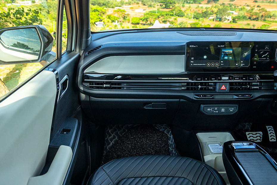 Syros EV Gallery Image