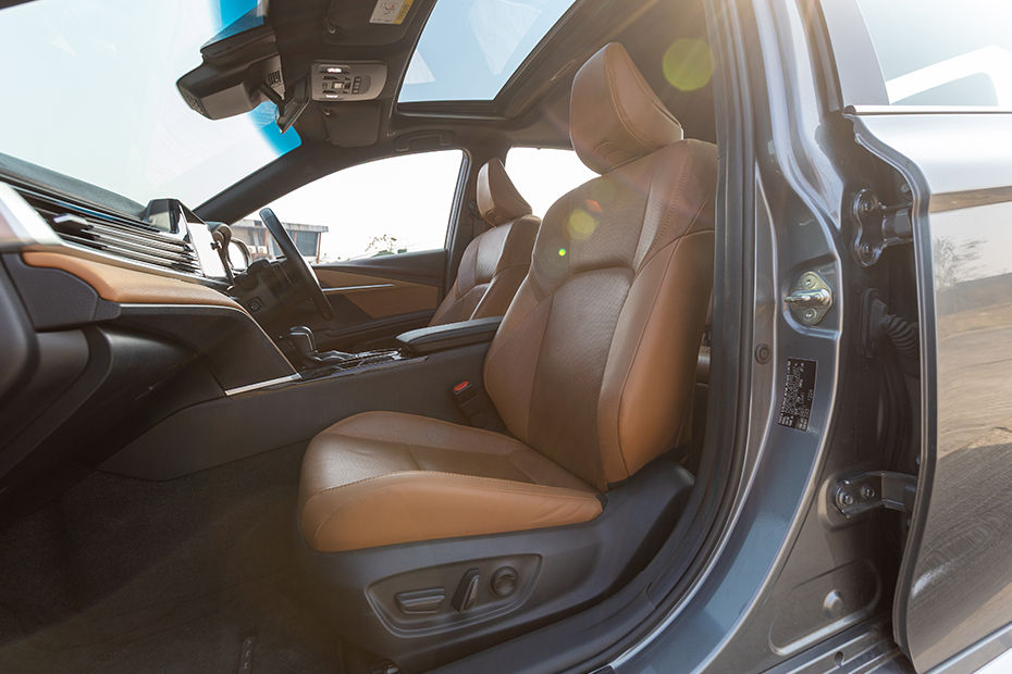 Camry Gallery Image