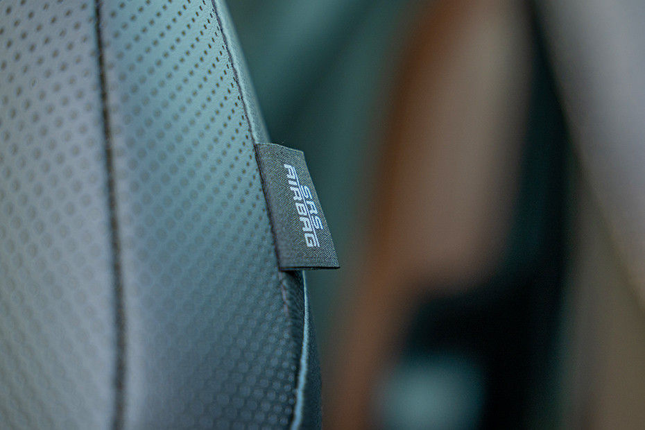 e Vitara Gallery Image