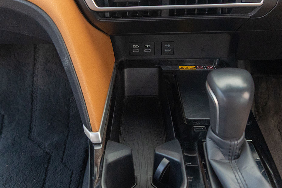 Camry Gallery Image