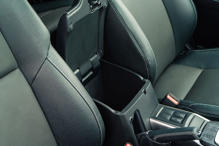 Fortuner Gallery Image